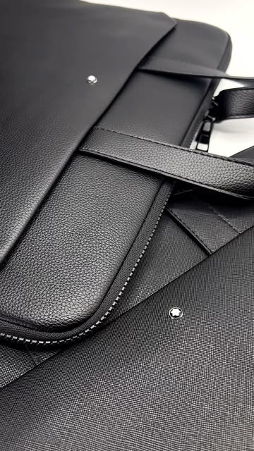 کیف لپ‌تاپ چرم مینیمال Montblanc | سافیانو و فلوتر